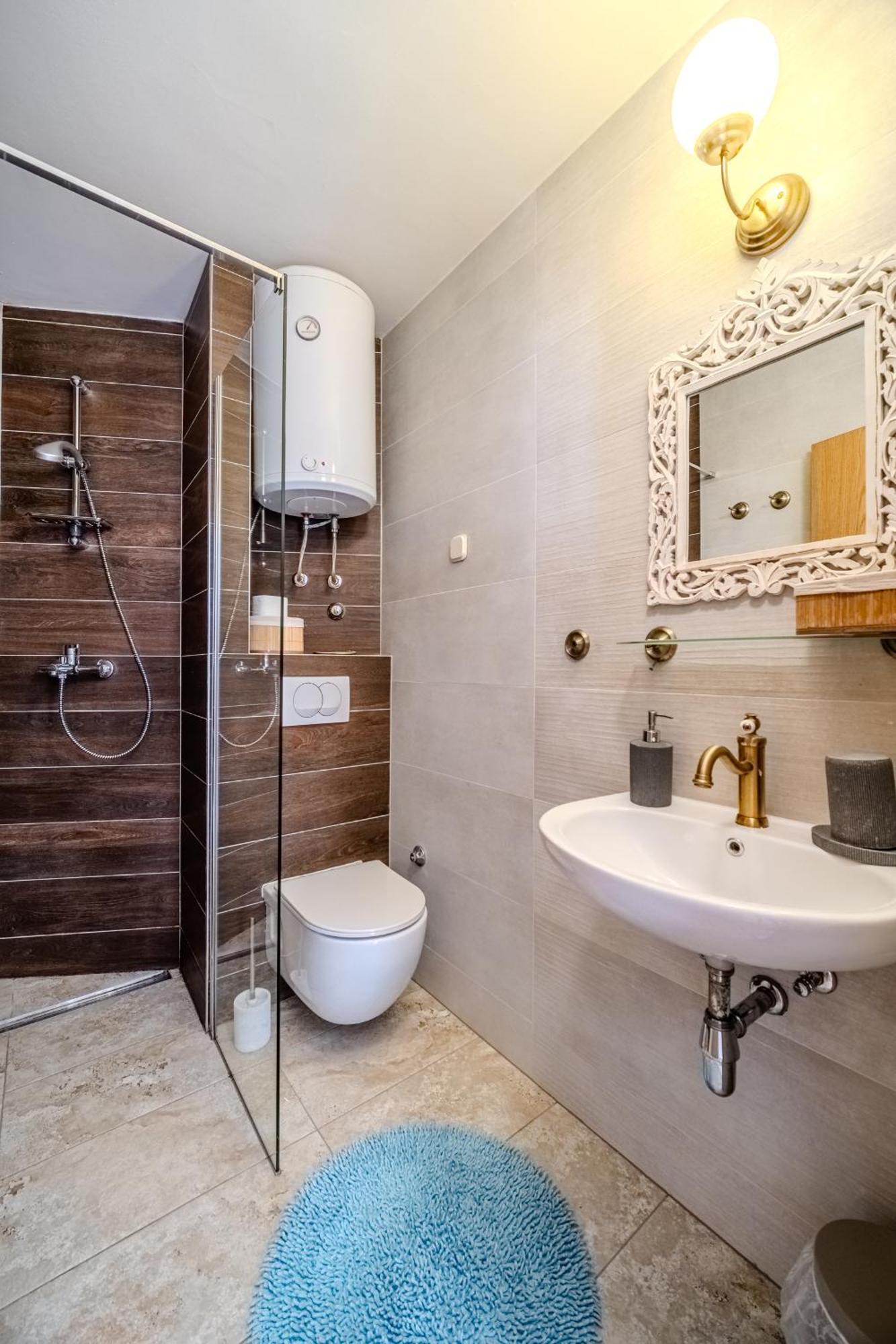Villa Julia With Heated Pool, Ideal For Large Groups Milna  Exterior foto